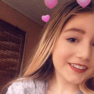 Meet your Posher, Phoenix